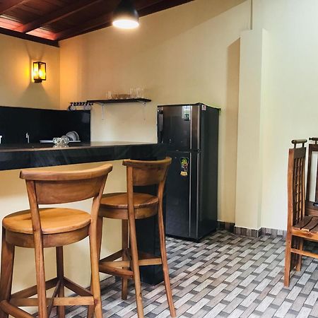 Hansa Villa Хиккадува Экстерьер фото