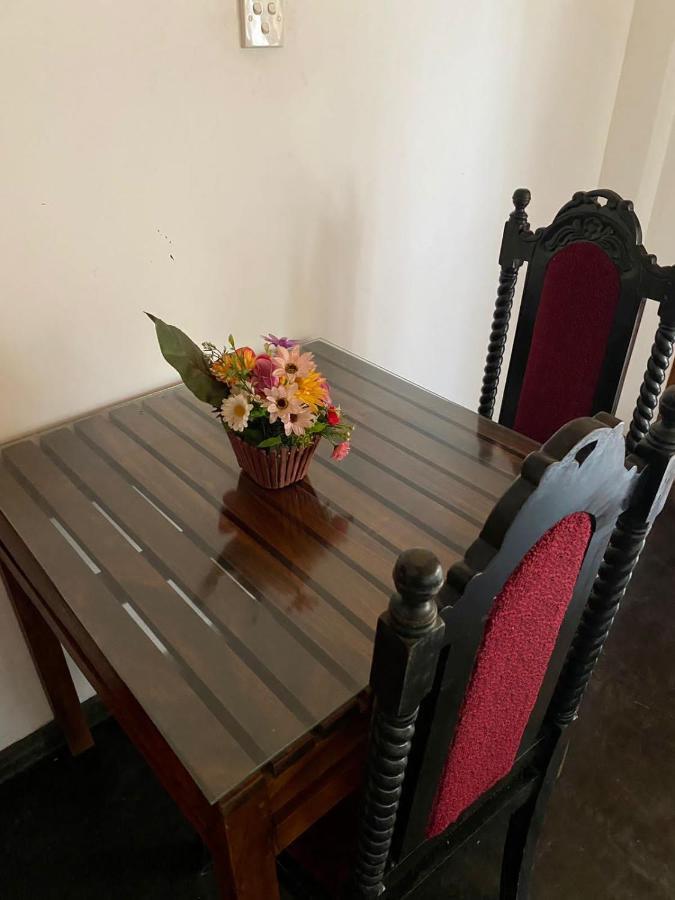 Hansa Villa Хиккадува Экстерьер фото