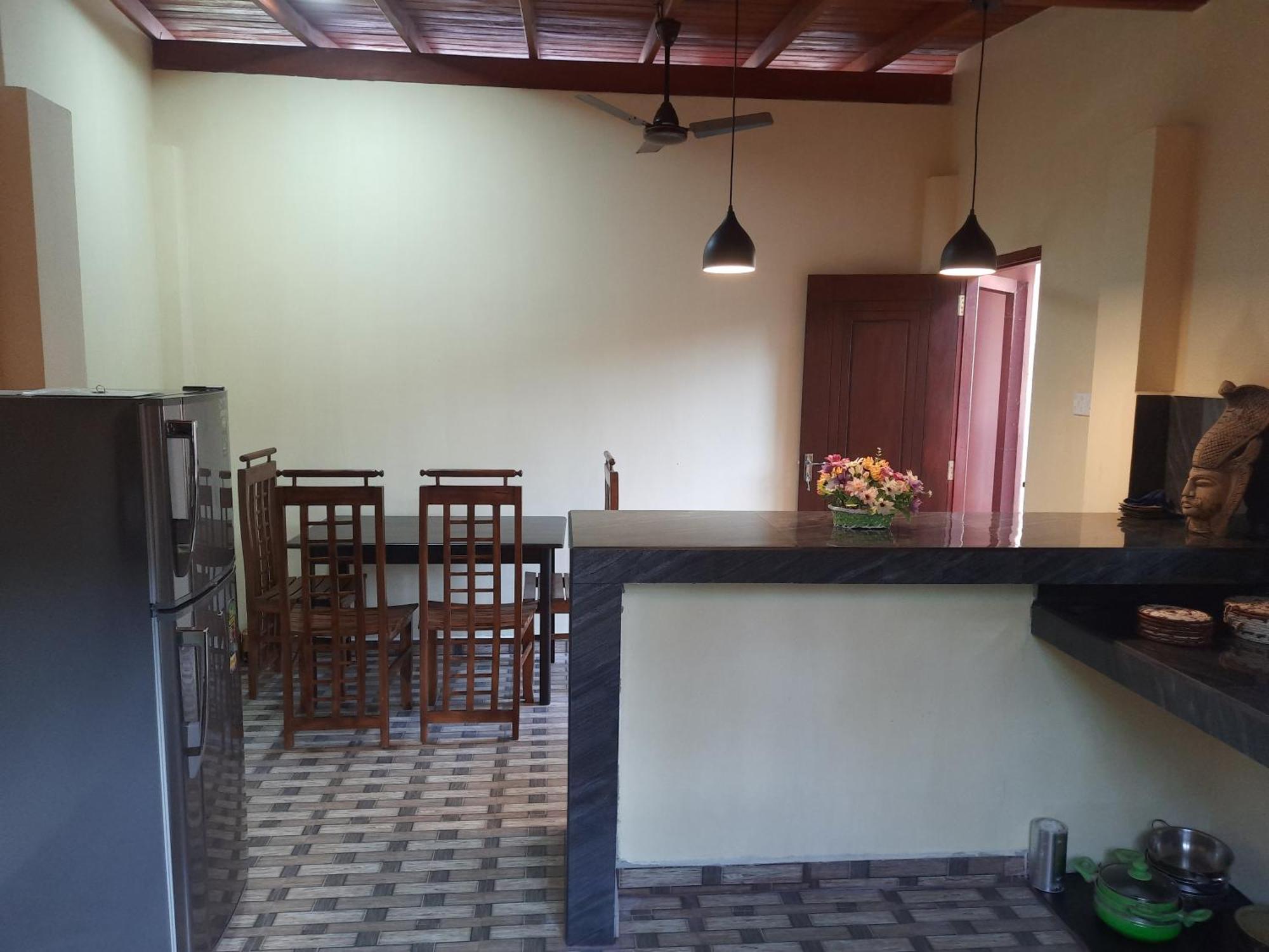 Hansa Villa Хиккадува Экстерьер фото