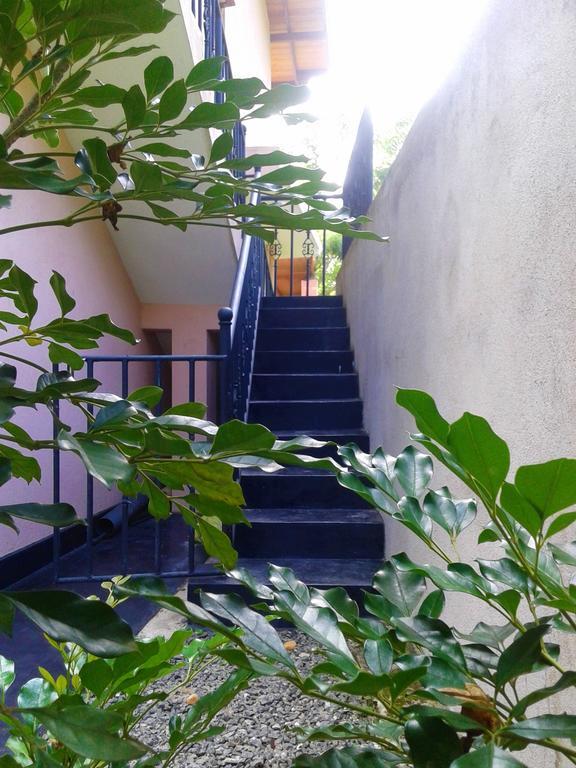 Hansa Villa Хиккадува Экстерьер фото